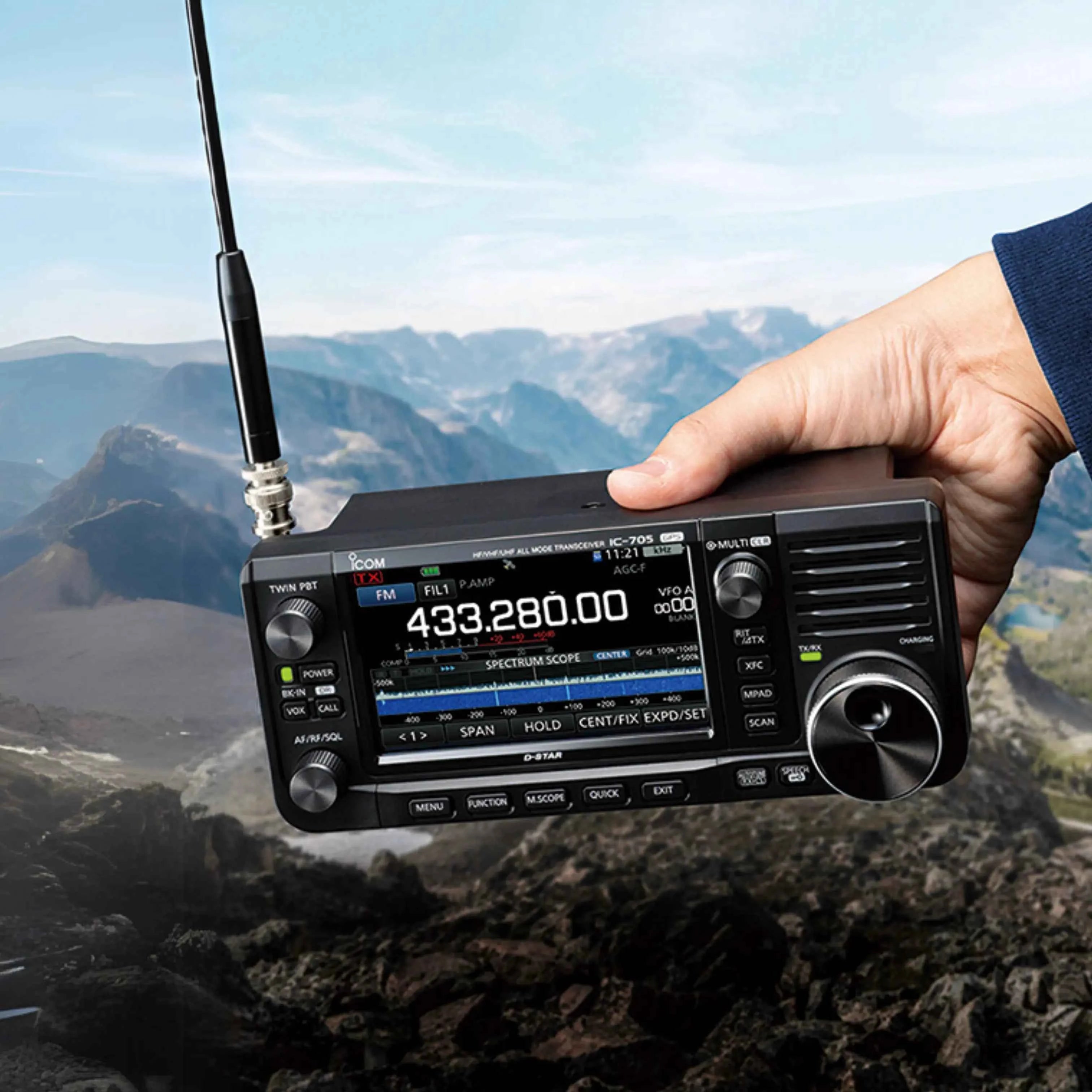 ICOM IC-705 Portable Transceiver for HF/50/144/430 MHz All Mode